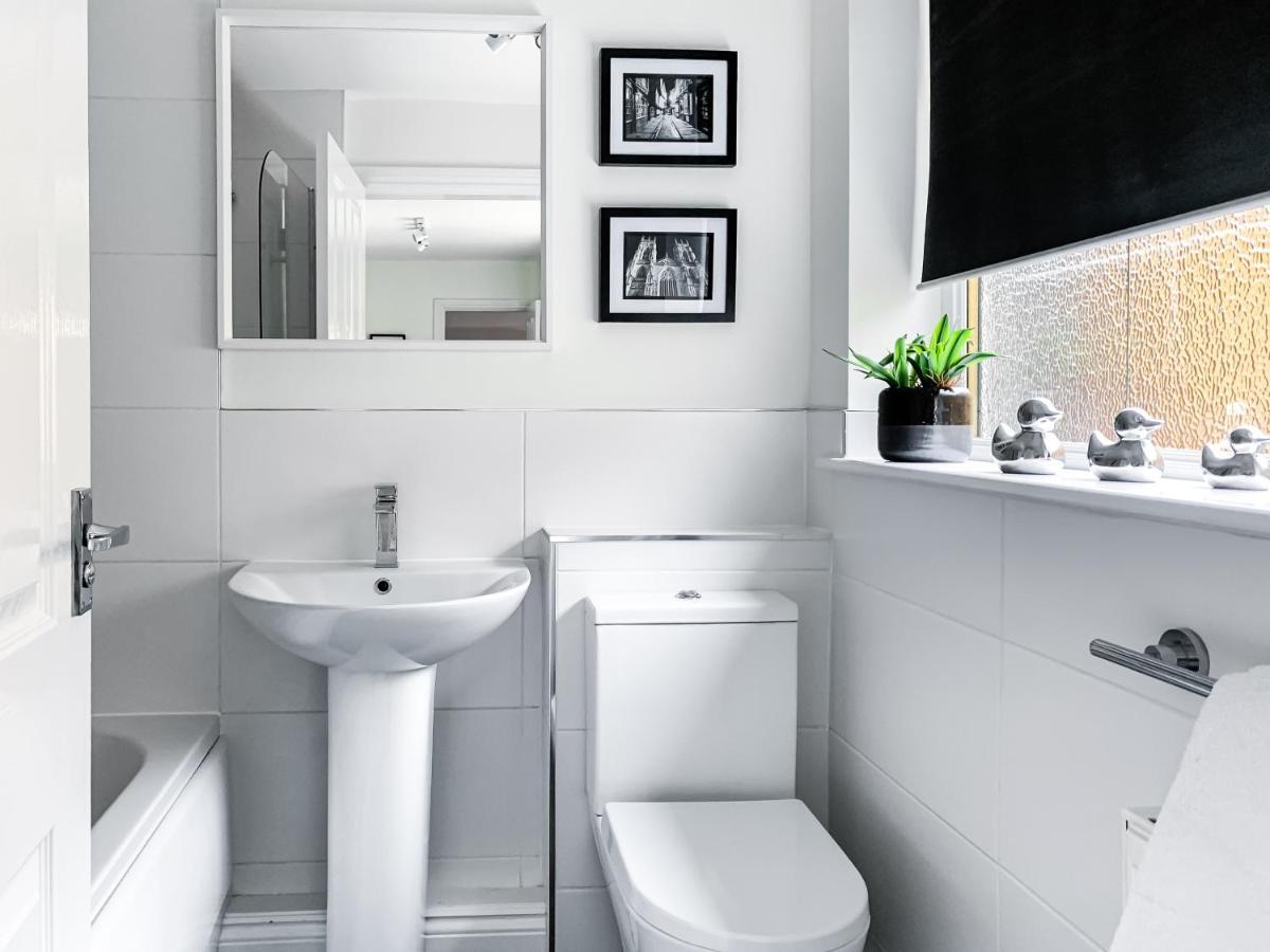 Апартаменты Cedar House - Quaint Victorian With Free Parking *