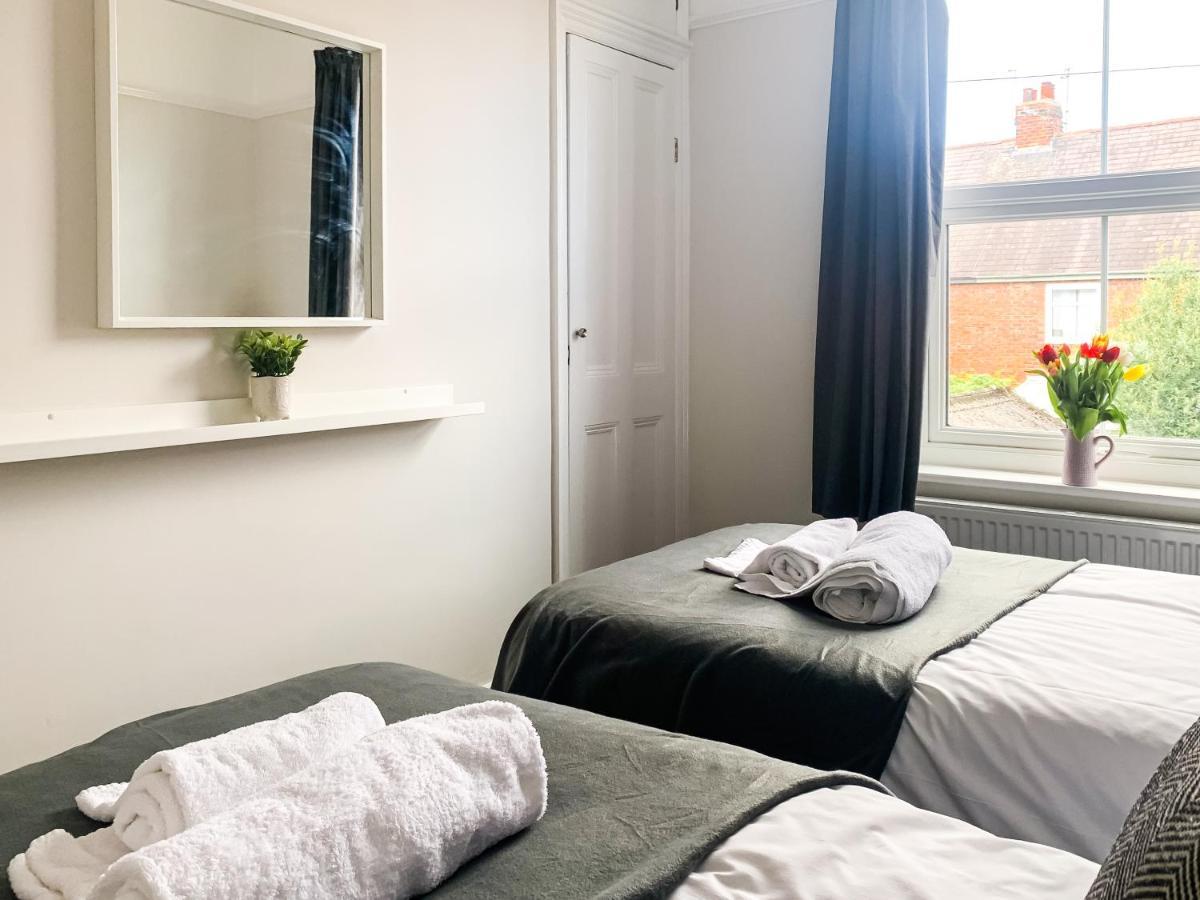 Апартаменты Cedar House - Quaint Victorian With Free Parking Йорк